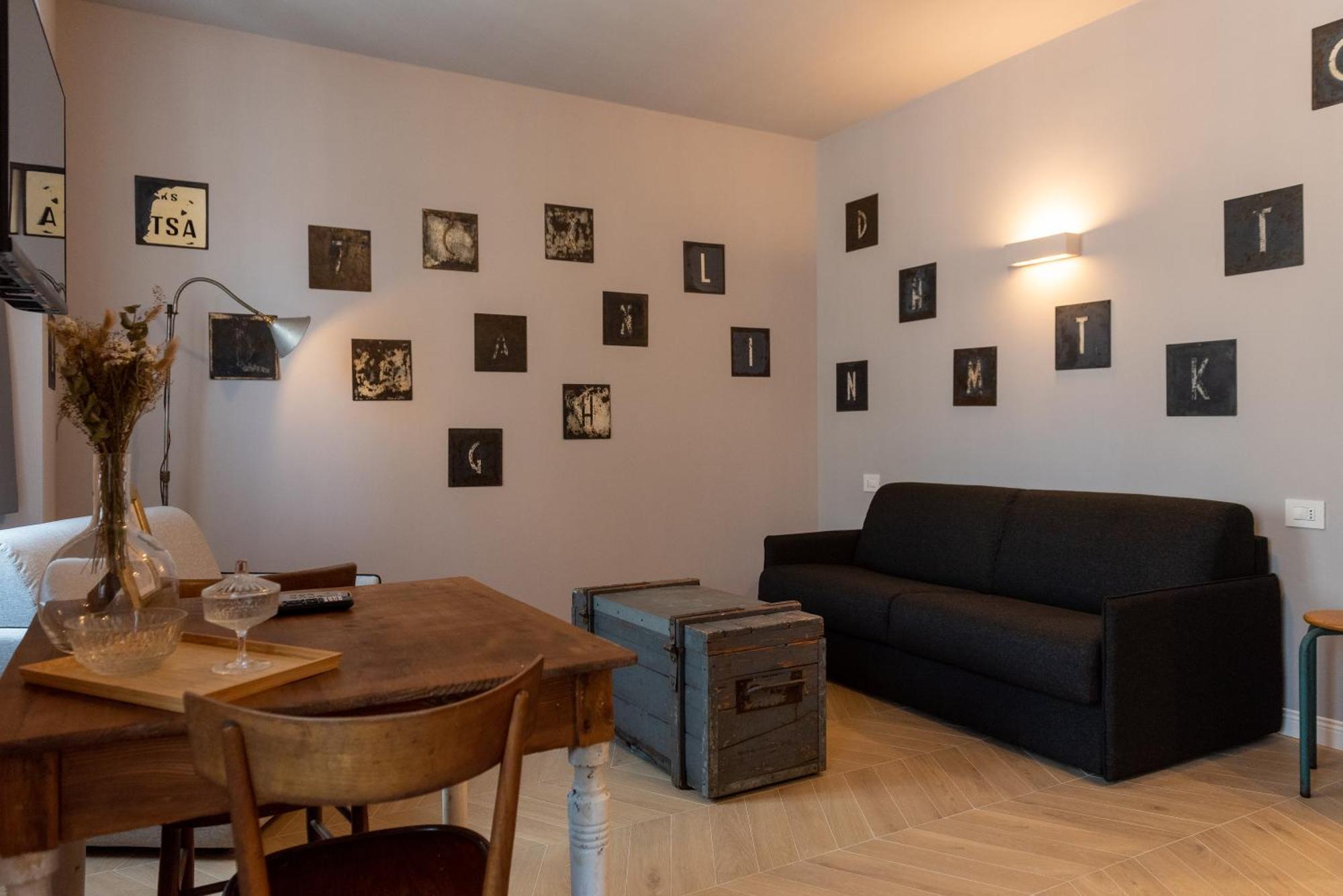 Regina Boutique Suites Trieste Exterior foto