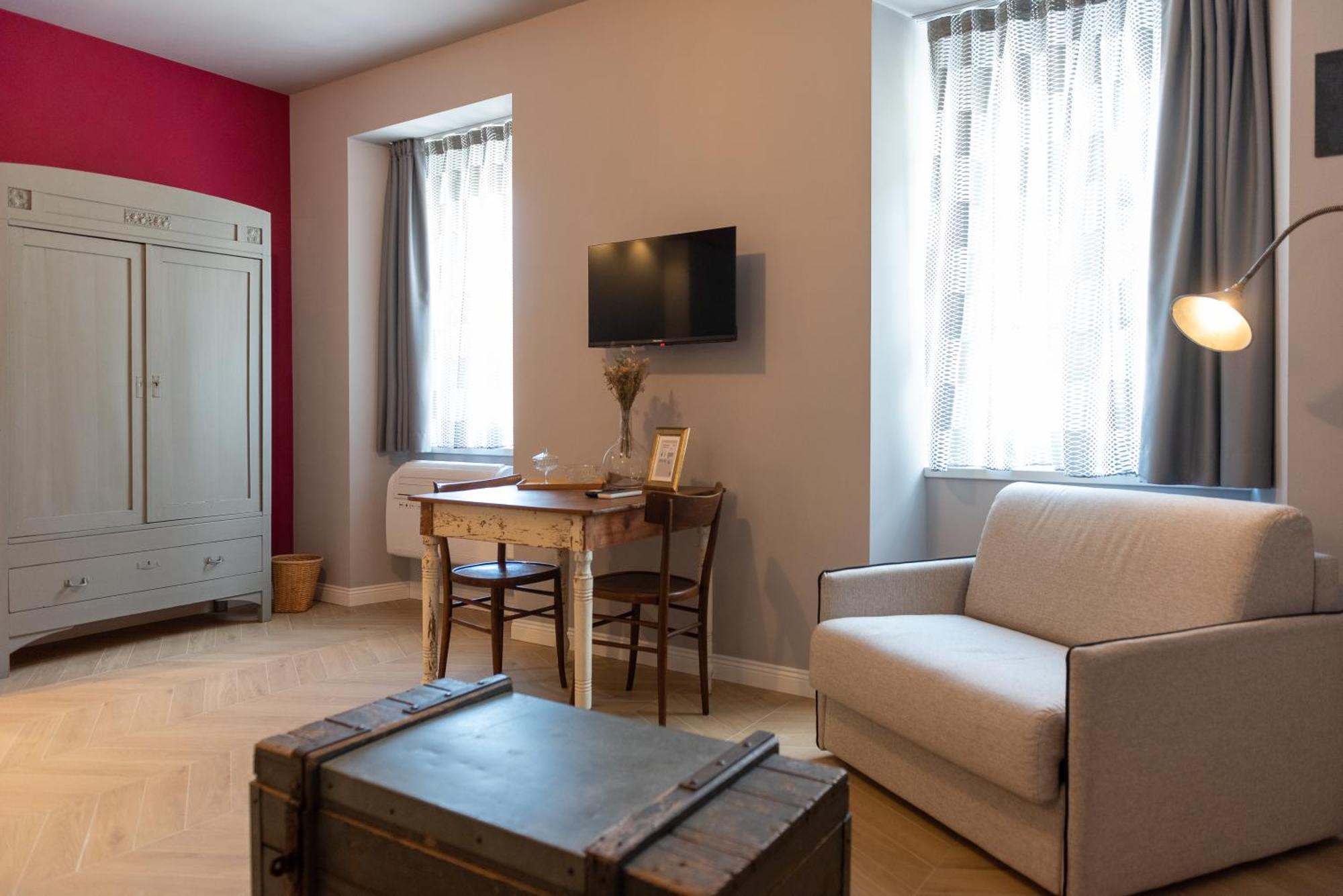 Regina Boutique Suites Trieste Exterior foto
