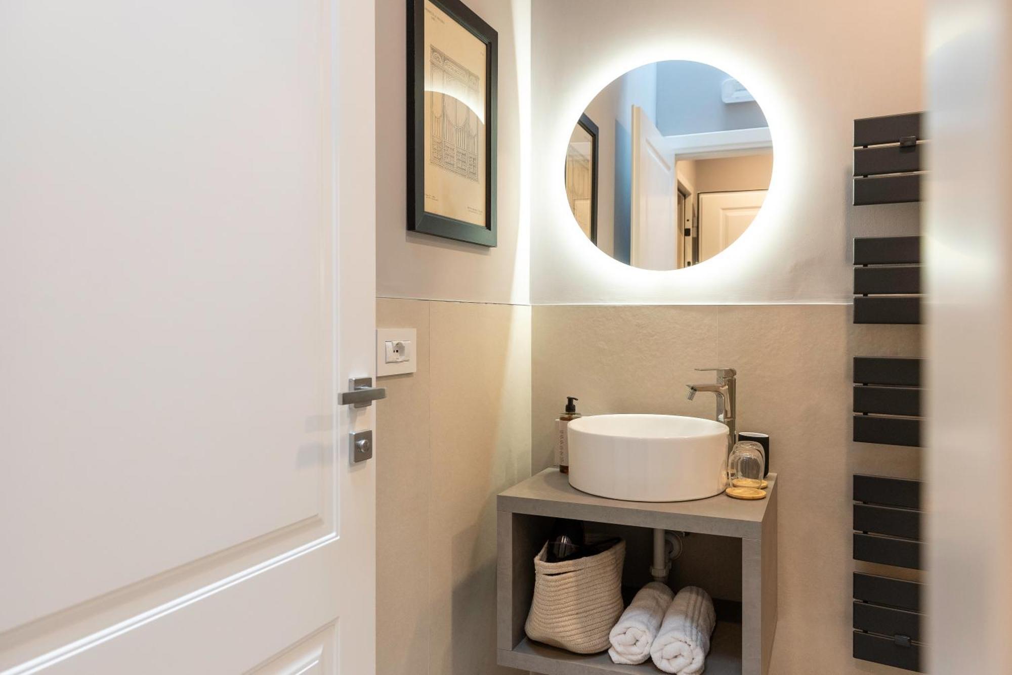Regina Boutique Suites Trieste Exterior foto
