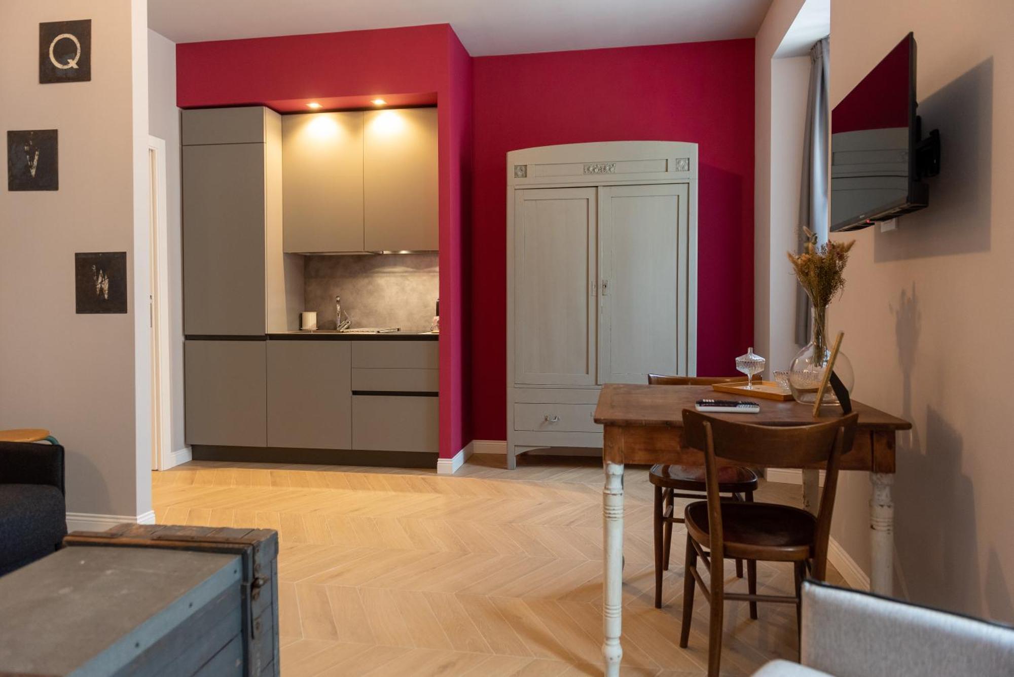 Regina Boutique Suites Trieste Exterior foto